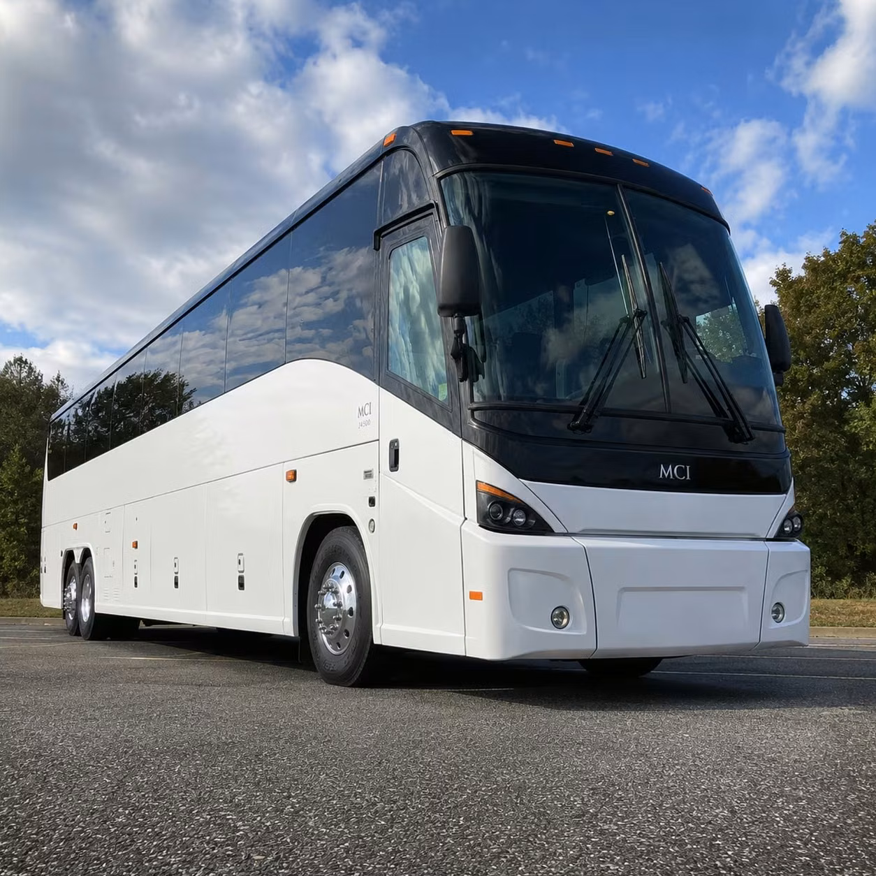 event shuttles for toledo corporate conferences and team events