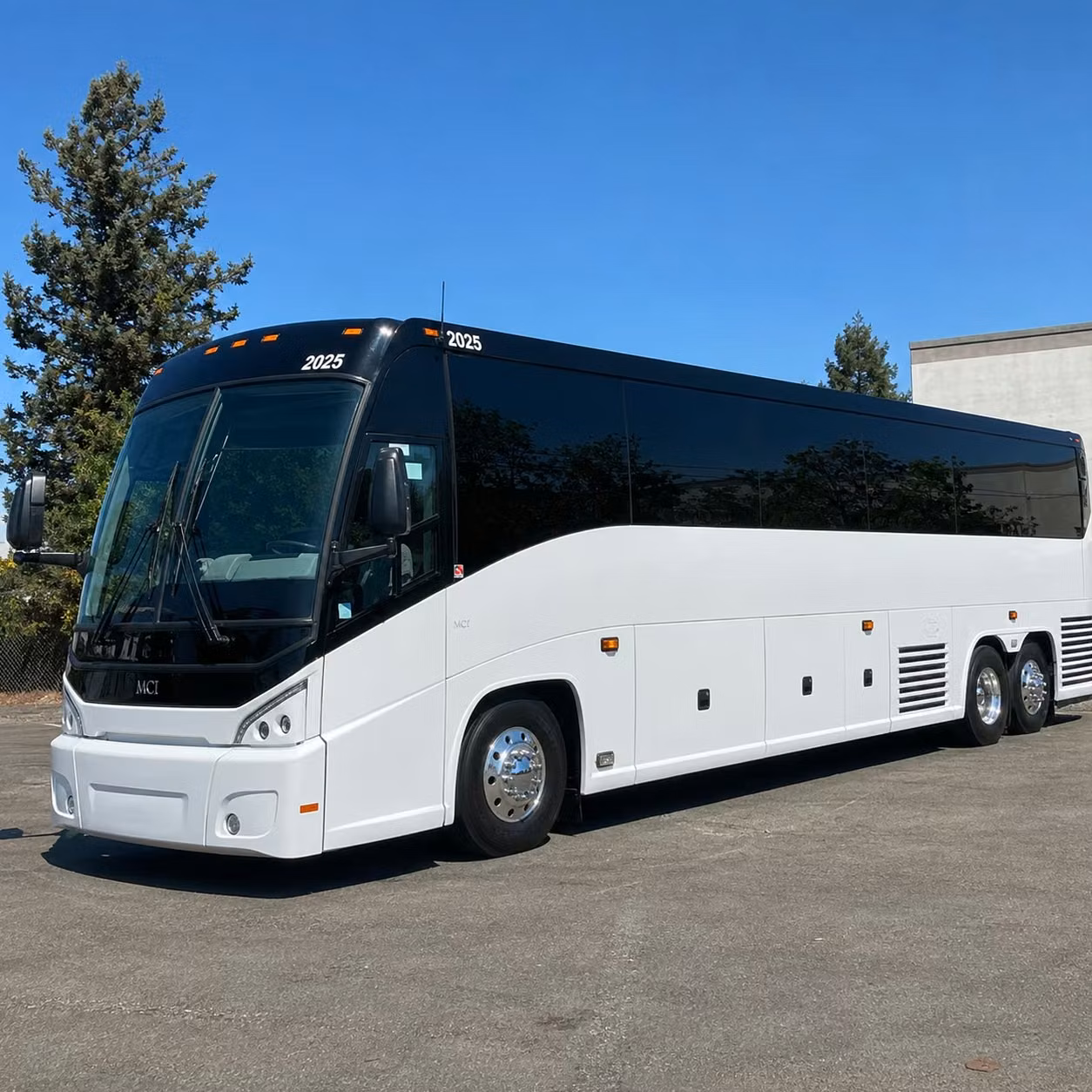 holiday and special event church bus rentals in toledo ohio